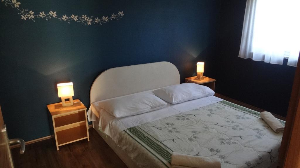 Apartments Laura I Angelina Tribunj  Phòng bức ảnh